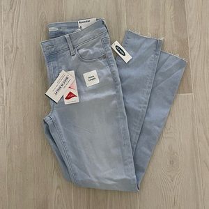 NWT Old Navy Rockstar Skinny Jeans